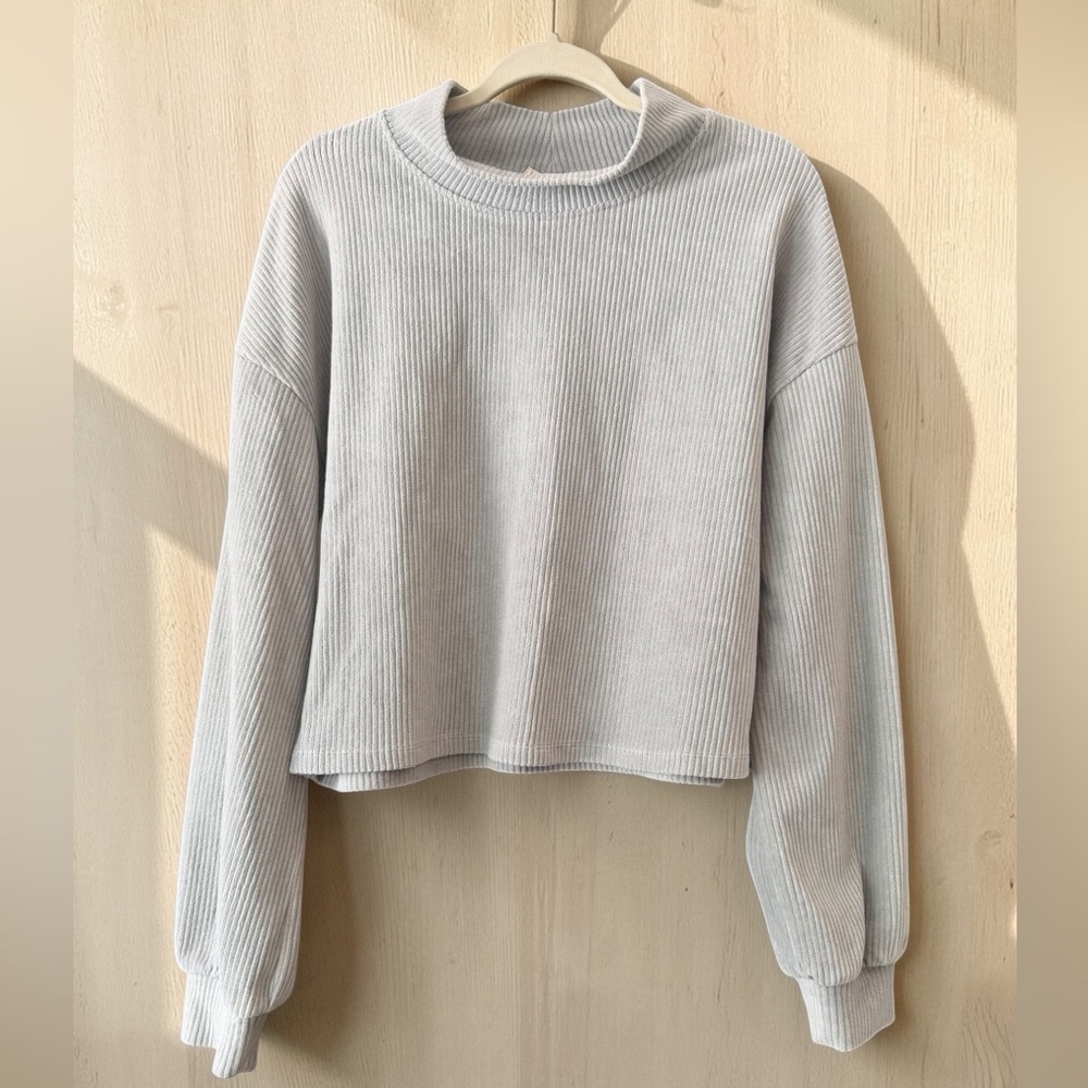 Altar'd State Pale Gray Ribbed Cowl-Neck Sweater